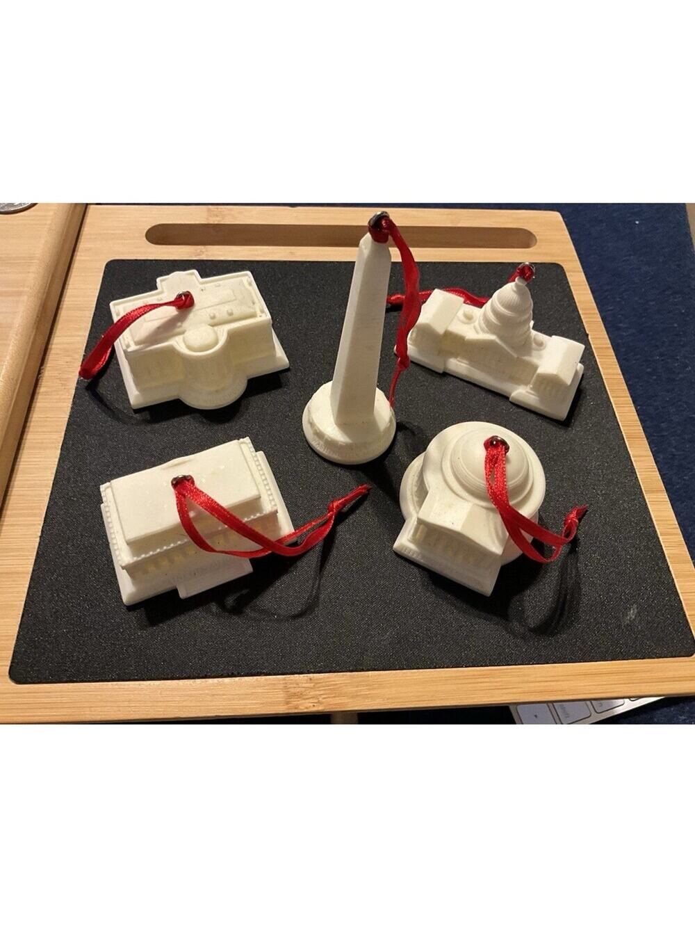 USA Capitol, Memorial Christmas Ornaments Collection Rare Molded